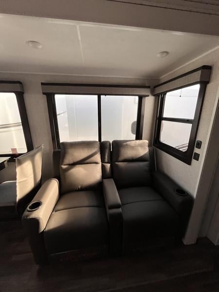 New 2024 Jayco 360DBOK - photo - 11
