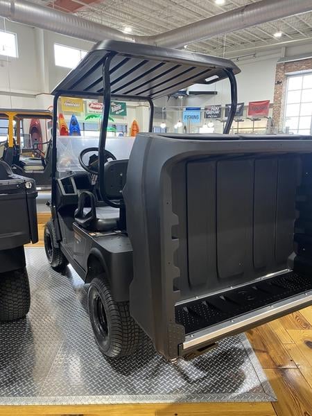 2023 Cushman HAULER 800X Photo in Staunton VA 24401