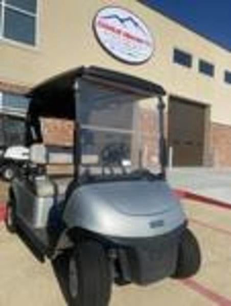2019 E-Z-GO RXV® Electric Photo in Staunton VA 24401