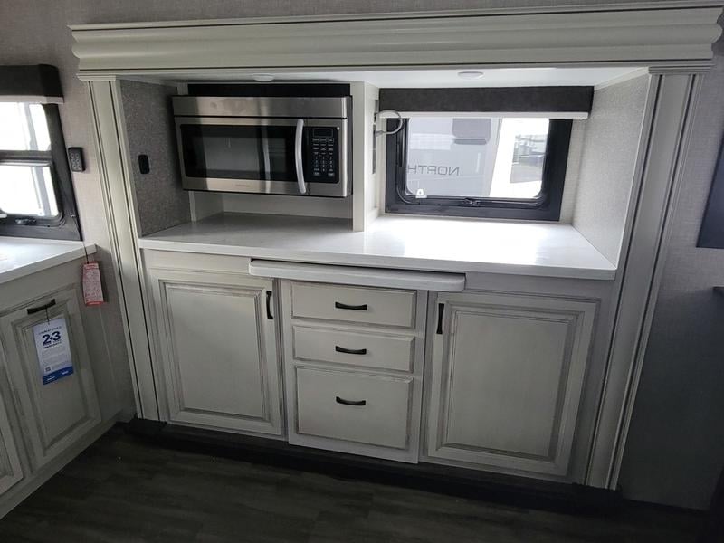 New 2023 Jayco "SALE PENDING" North Point 380RKGS - photo - 15