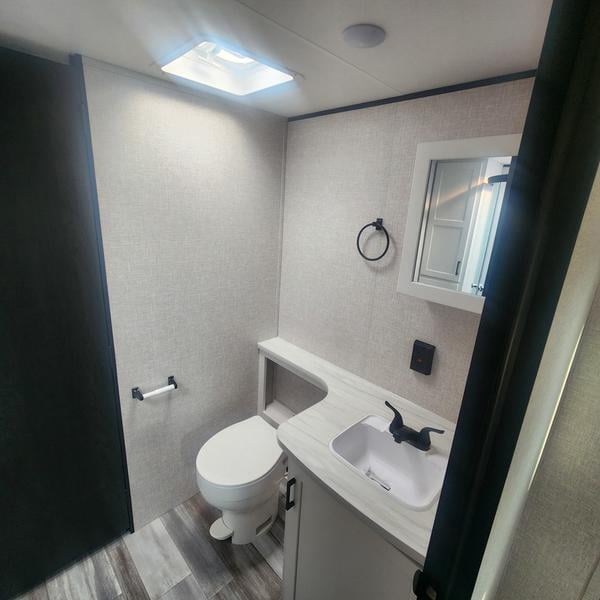New 2025 Jayco Jay Flight SLX 380DQS - photo - 25