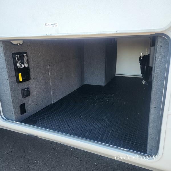 New 2025 Jayco North Point 381CKRE - photo - 7