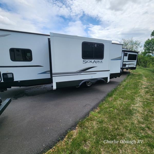 2023 Palomino SolAire Ultra Lite 243BHS Photo in Staunton VA 24401
