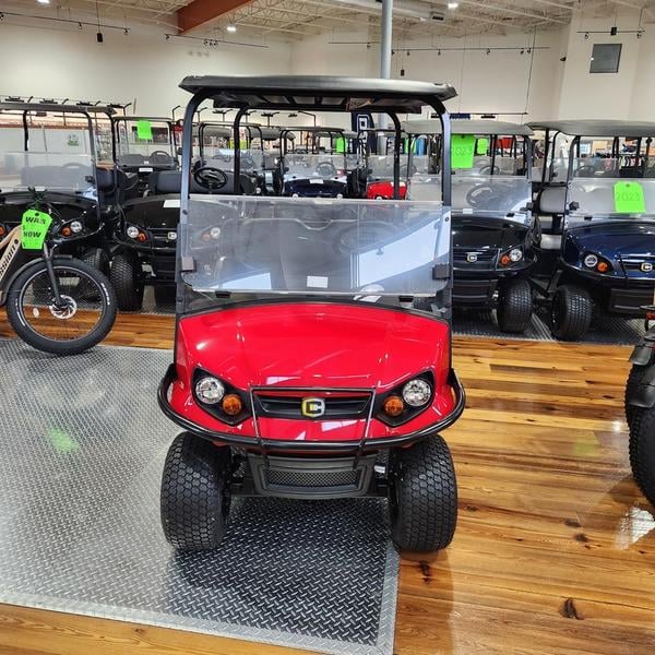 2024 Cushman® HAULER 800X Photo in Staunton VA 24401