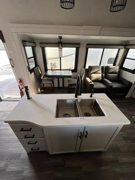 New 2024 Jayco 360DBOK - photo - 22