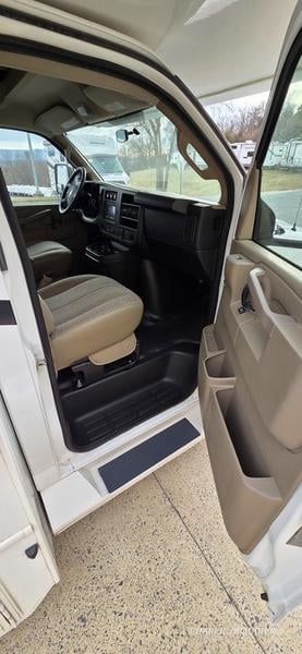 Pre-Owned 2019 Forest River Forester 2501TS Chevy - photo - 36