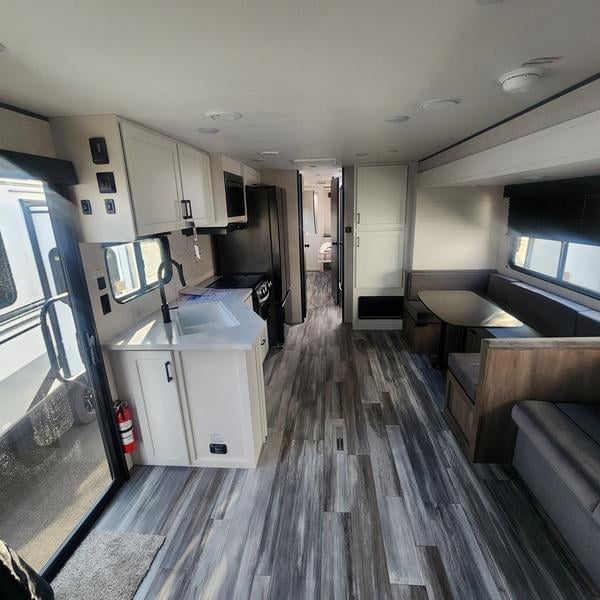 New 2025 Jayco Jay Flight SLX 380DQS - photo - 7