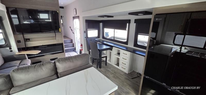 New 2026 Jayco Eagle Fifth Wheels 365UKTS - photo - 11