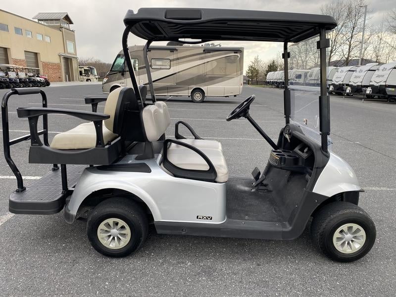 2019 E-Z-GO RXV® Electric Photo in Staunton VA 24401