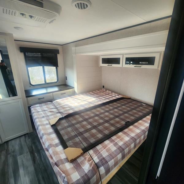 New 2025 Jayco Jay Flight SLX 380DQS - photo - 16