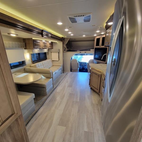 Pre-Owned 2020 Jayco Seneca 37HJ - photo - 50