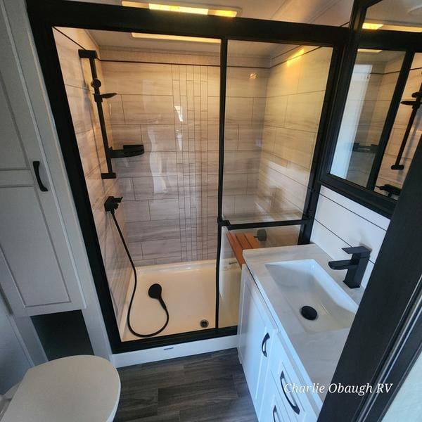 New 2025 Jayco North Point 381CKRE - photo - 33