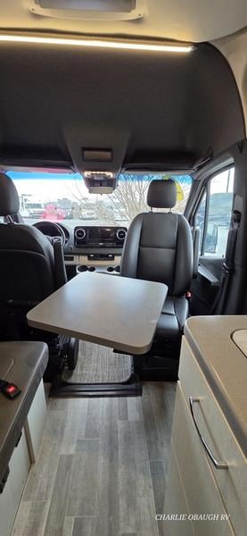Pre-Owned 2022 Thor Motor Coach Tranquility® 19L - photo - 24