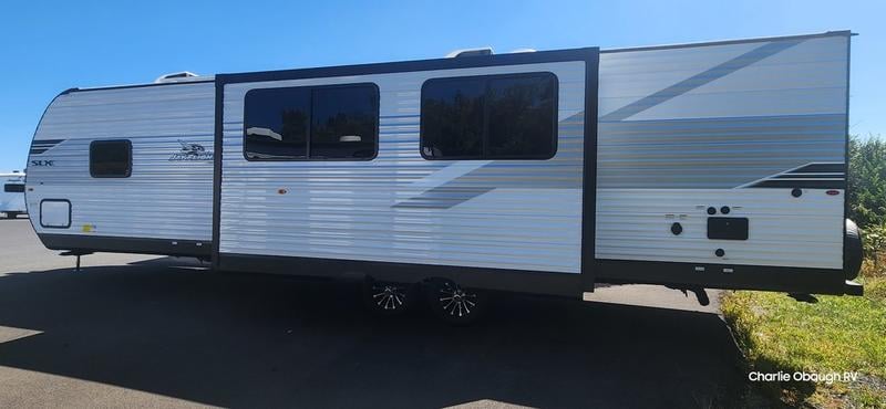 2026 Jayco Jay Flight SLX 330TBS Photo in Staunton VA 24401
