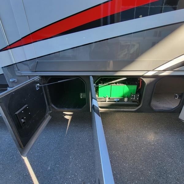 Pre-Owned 2020 Jayco Seneca 37HJ - photo - 13
