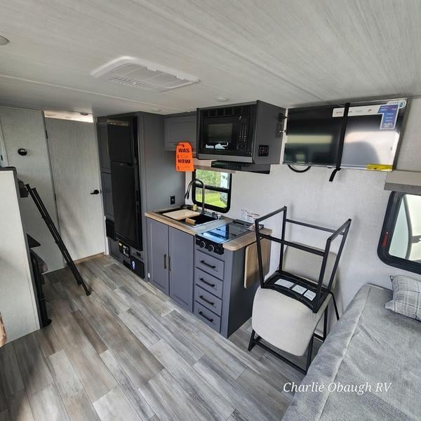 New 2025 Forest River IBEX Travel Trailers 16MKD - photo - 8