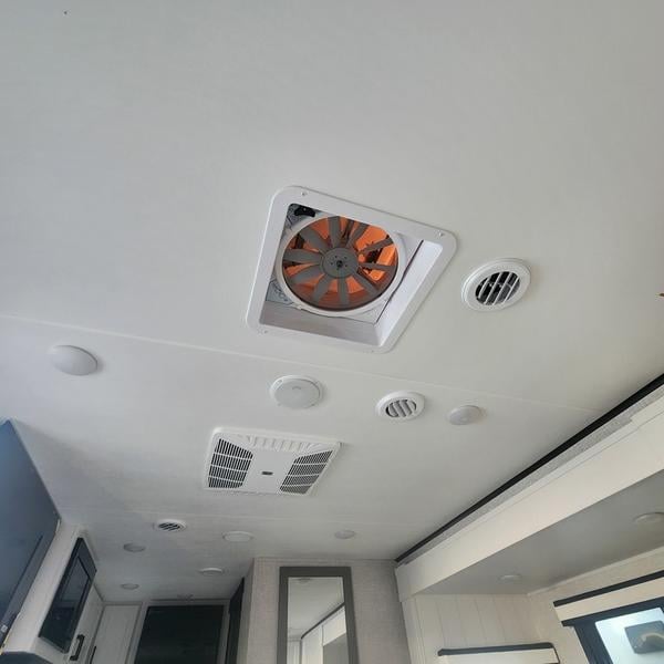 New 2025 Jayco Jay Feather 19MRK - photo - 25