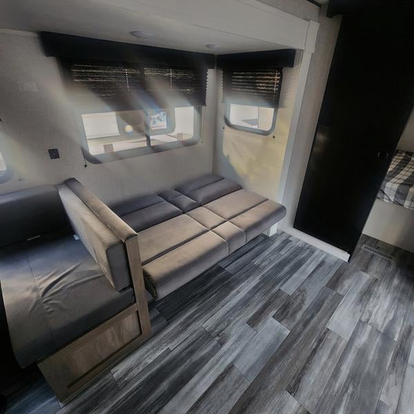 New 2025 Jayco Jay Flight SLX 380DQS - photo - 14