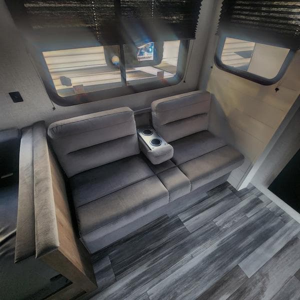 New 2025 Jayco Jay Flight SLX 380DQS - photo - 15
