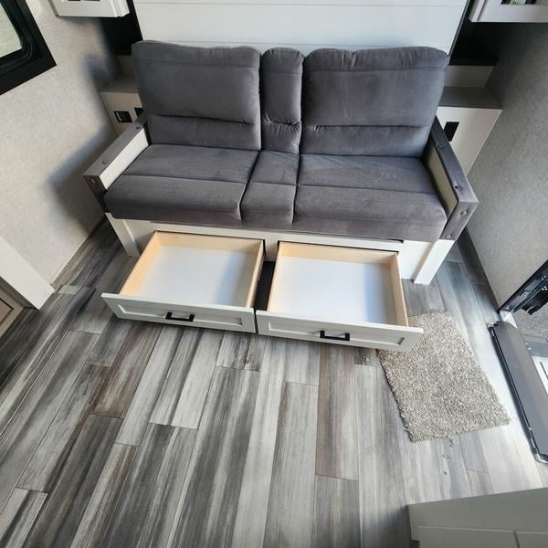 New 2025 Jayco Jay Feather 19MRK - photo - 11