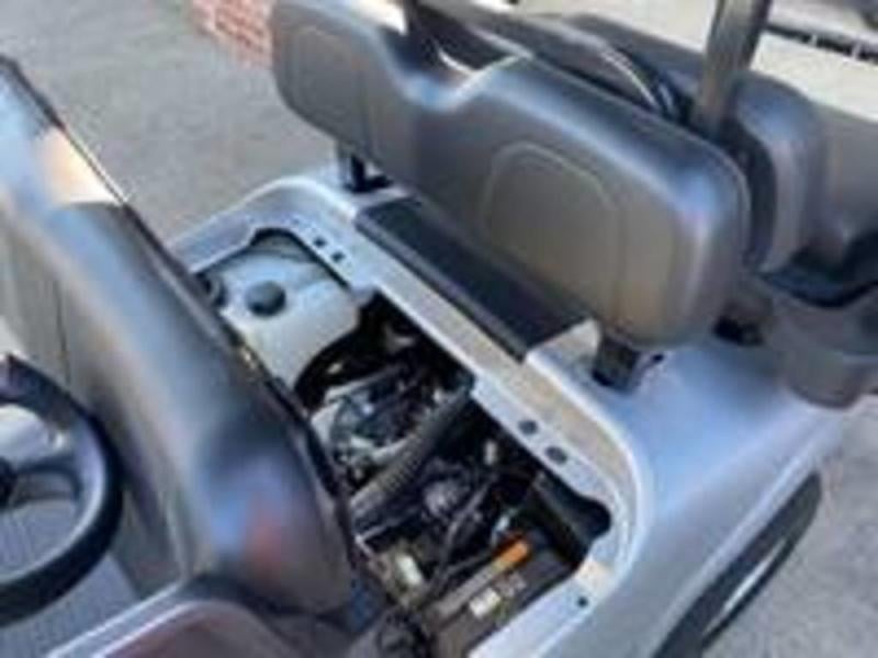 New 2023 E-Z-GO Valor® EX1 Gas - photo - 10