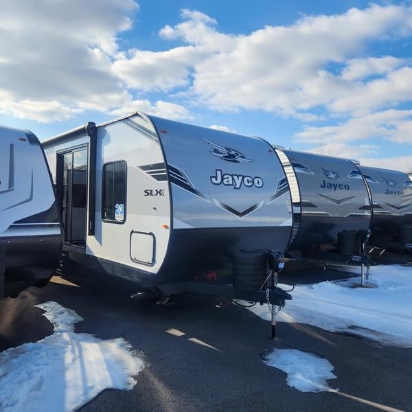 2025 Jayco Jay Flight SLX 380DQS Photo in Staunton VA 24401