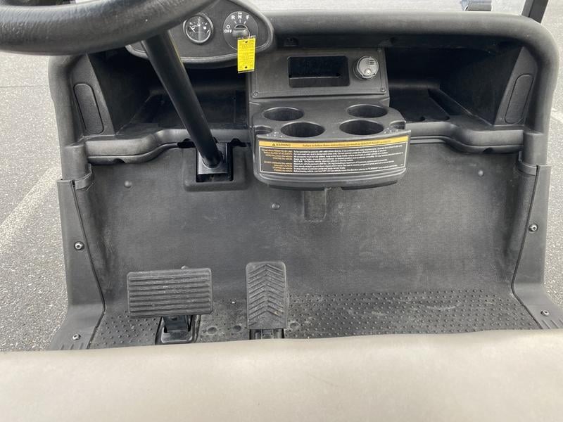 2019 E-Z-GO RXV® Electric Photo in Staunton VA 24401