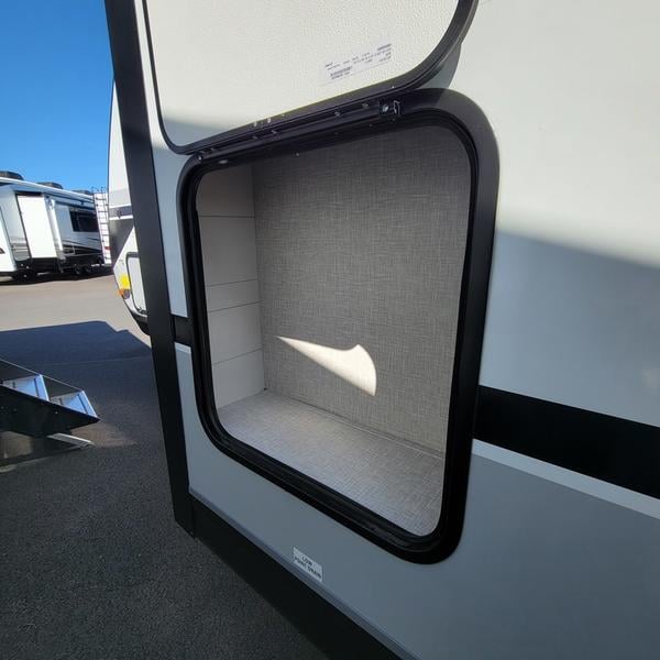 New 2024 Jayco Jay Feather 24BH - photo - 10