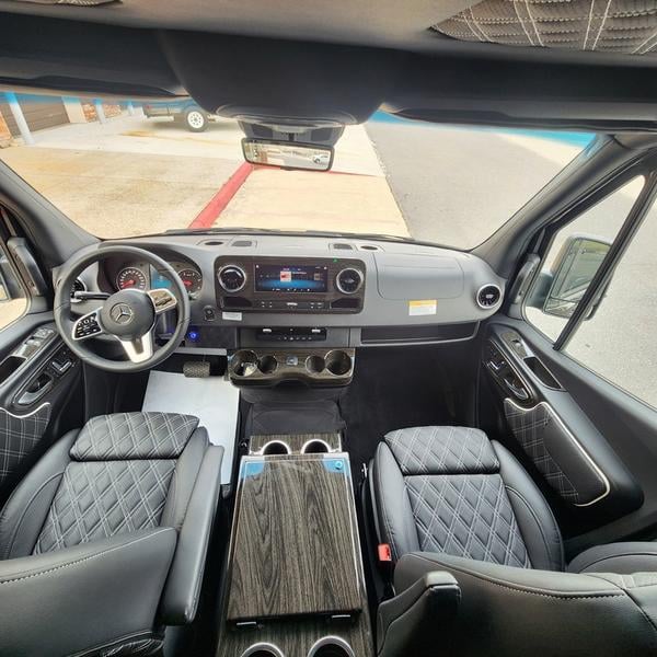New 2025 Midwest Automotive Designs 15 PASSENGER - photo - 11