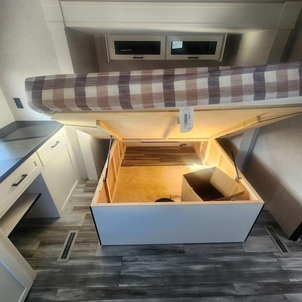 New 2025 Jayco Jay Flight SLX 380DQS - photo - 24