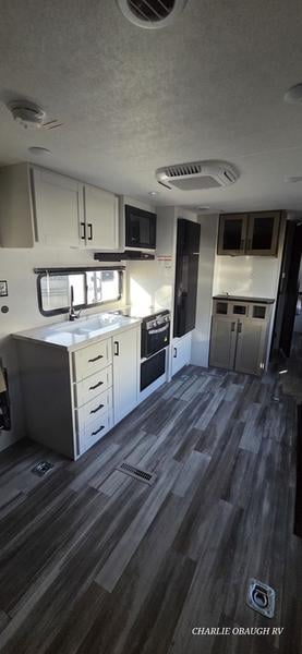 New 2026 Jayco Jay Flight SLX 265TH Toy Hauler - photo - 9
