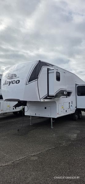 2026 Jayco Eagle SLE Fifth Wheels 24MLE Photo in Staunton VA 24401