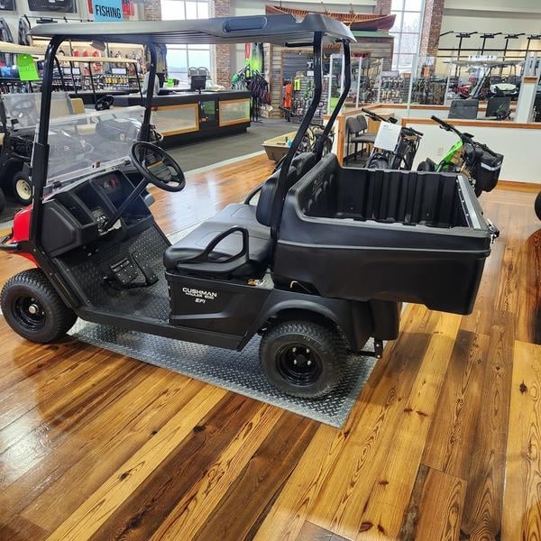 2024 Cushman® HAULER 800X Photo in Staunton VA 24401