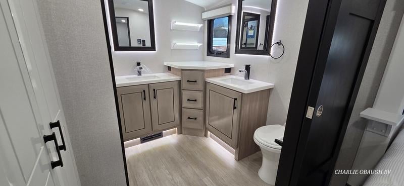 New 2026 Jayco Pinnacle 39FLOK - photo - 28