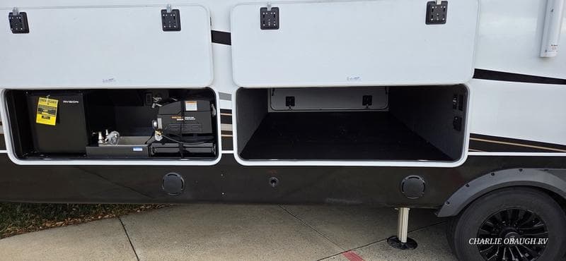 2026 Jayco Pinnacle 39FLOK Photo in Staunton VA 24401