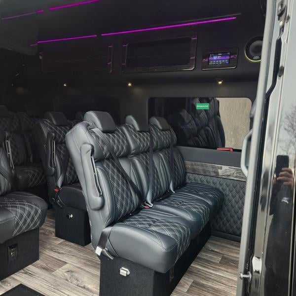 New 2025 Midwest Automotive Designs 15 PASSENGER - photo - 10
