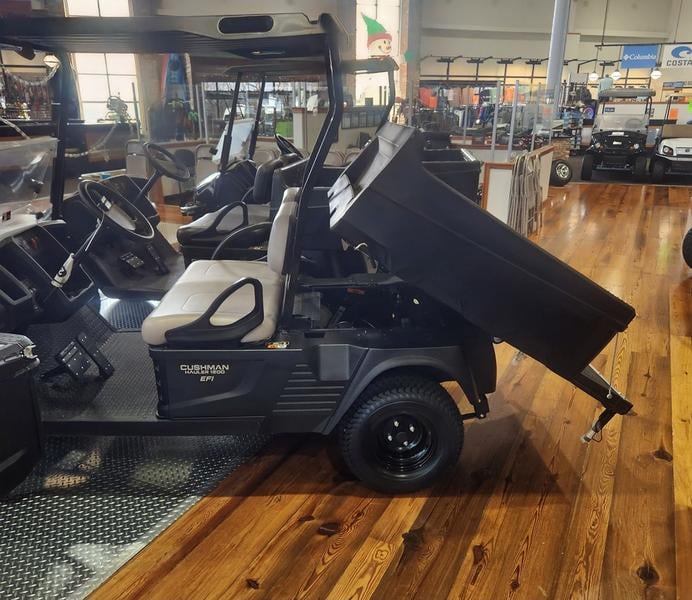 New 2024 Cushman® Hauler 1200 G-EFI - photo - 6