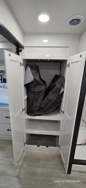 New 2026 Jayco Pinnacle 39FLOK - photo - 32