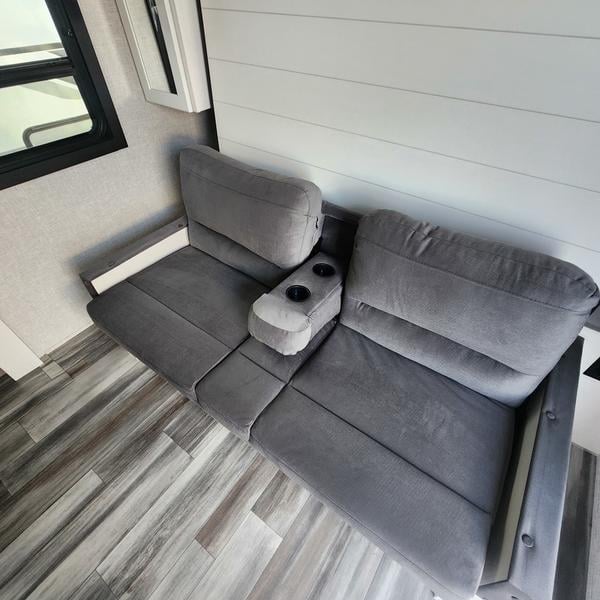 New 2025 Jayco Jay Feather 19MRK - photo - 13