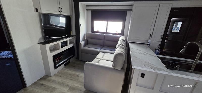 New 2026 Jayco Seismic 395 - photo - 10