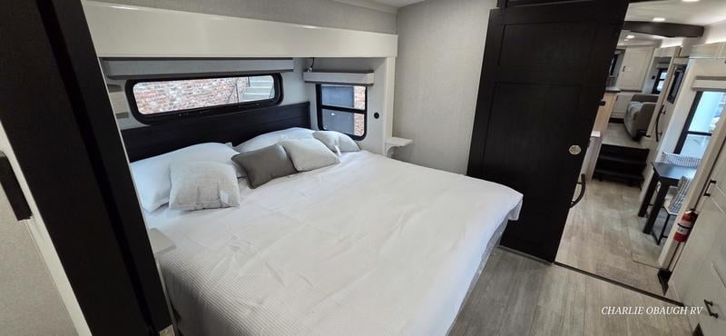 New 2026 Jayco Pinnacle 39FLOK - photo - 26