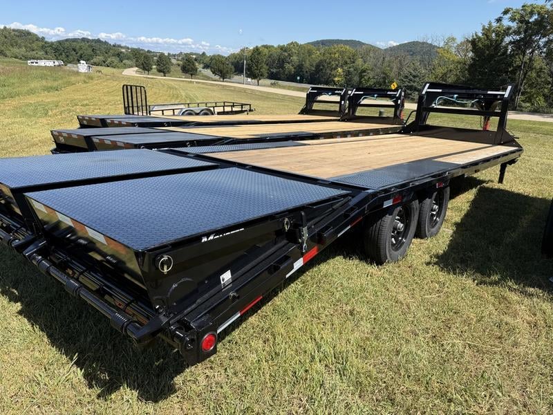 2026 PJ Trailers LS: Low-Pro Flatdeck with Singles LSQ2572BSWK Photo in Staunton VA 24401