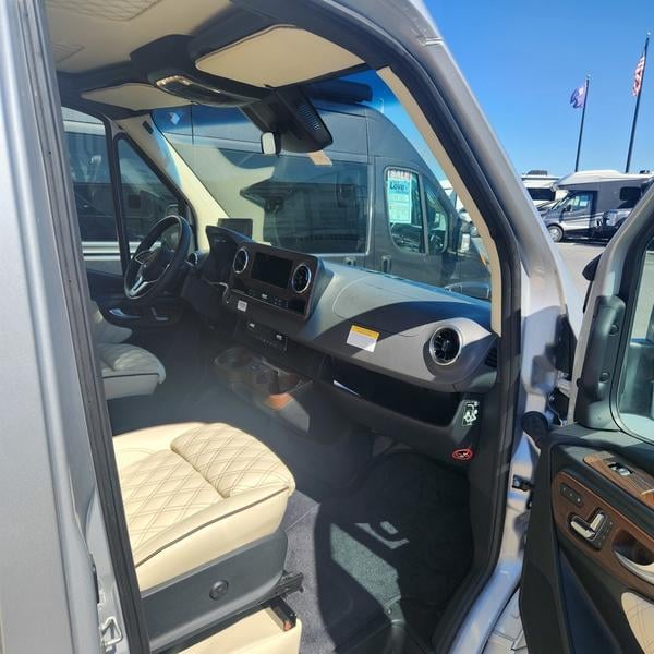 New 2023 Midwest Automotive Designs MD4 "TEST DRIVE BY APPOINTMENT" - photo - 7
