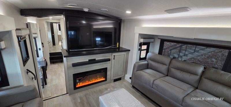 New 2026 Jayco Pinnacle 39FLOK - photo - 18