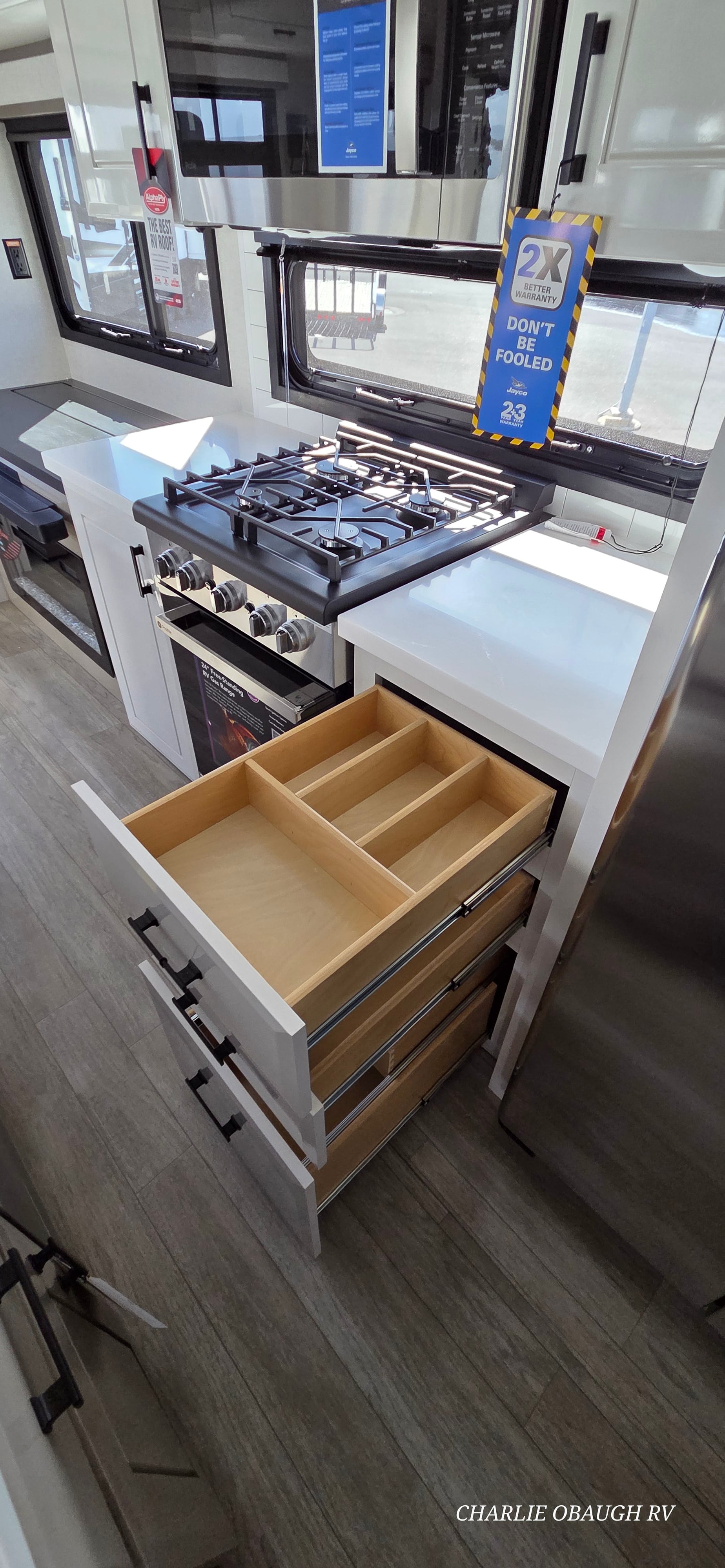 New 2026 Jayco Pinnacle 32RLTS - photo - 19