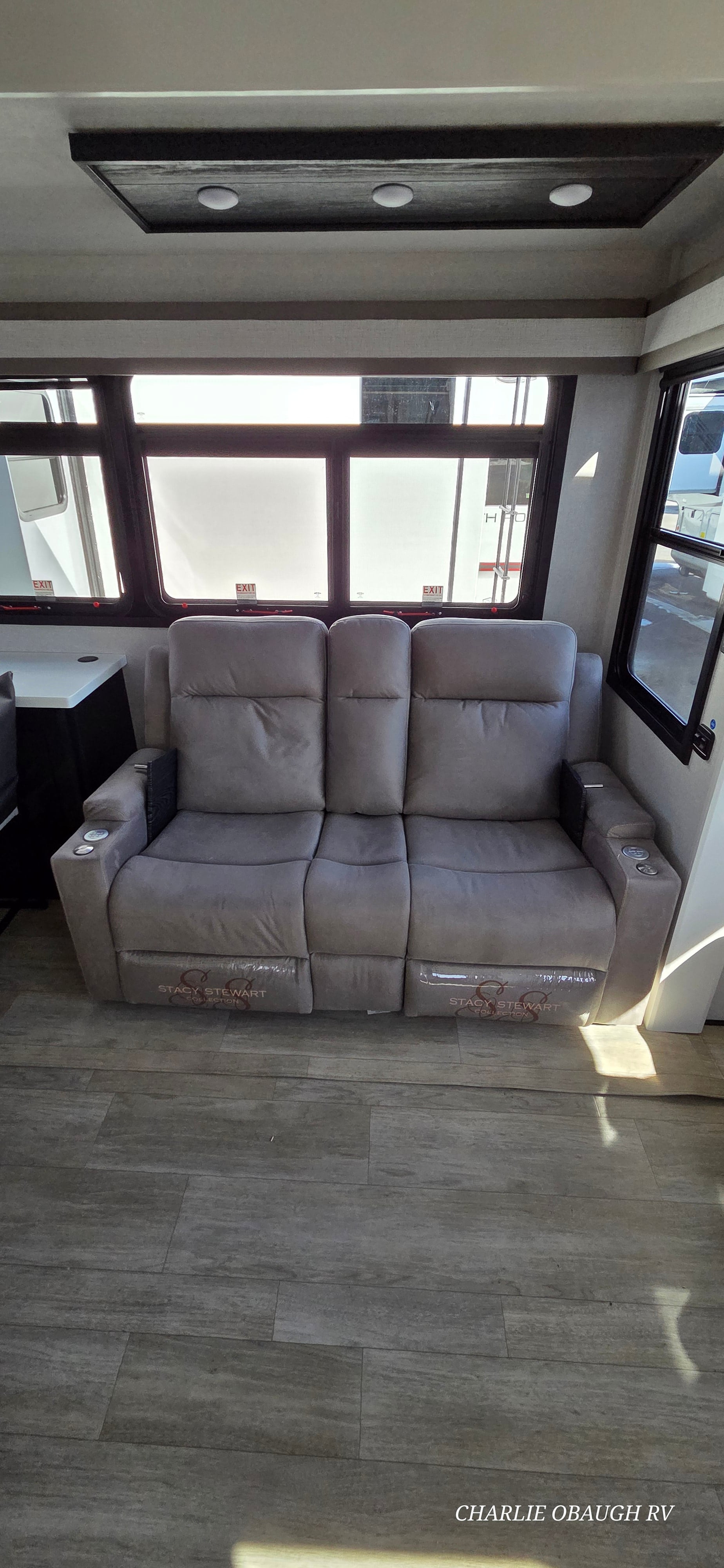 New 2026 Jayco Pinnacle 32RLTS - photo - 30