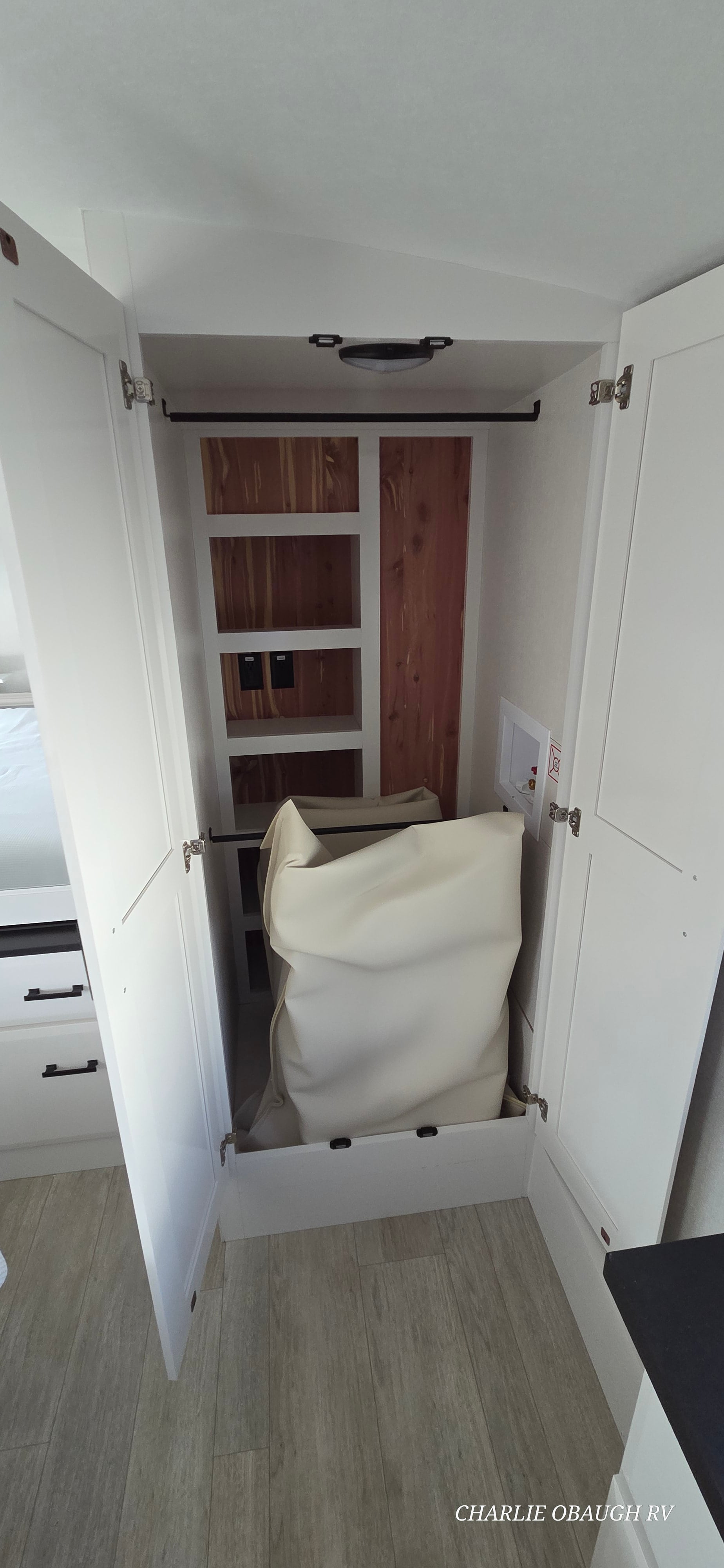 New 2026 Jayco Pinnacle 32RLTS - photo - 41
