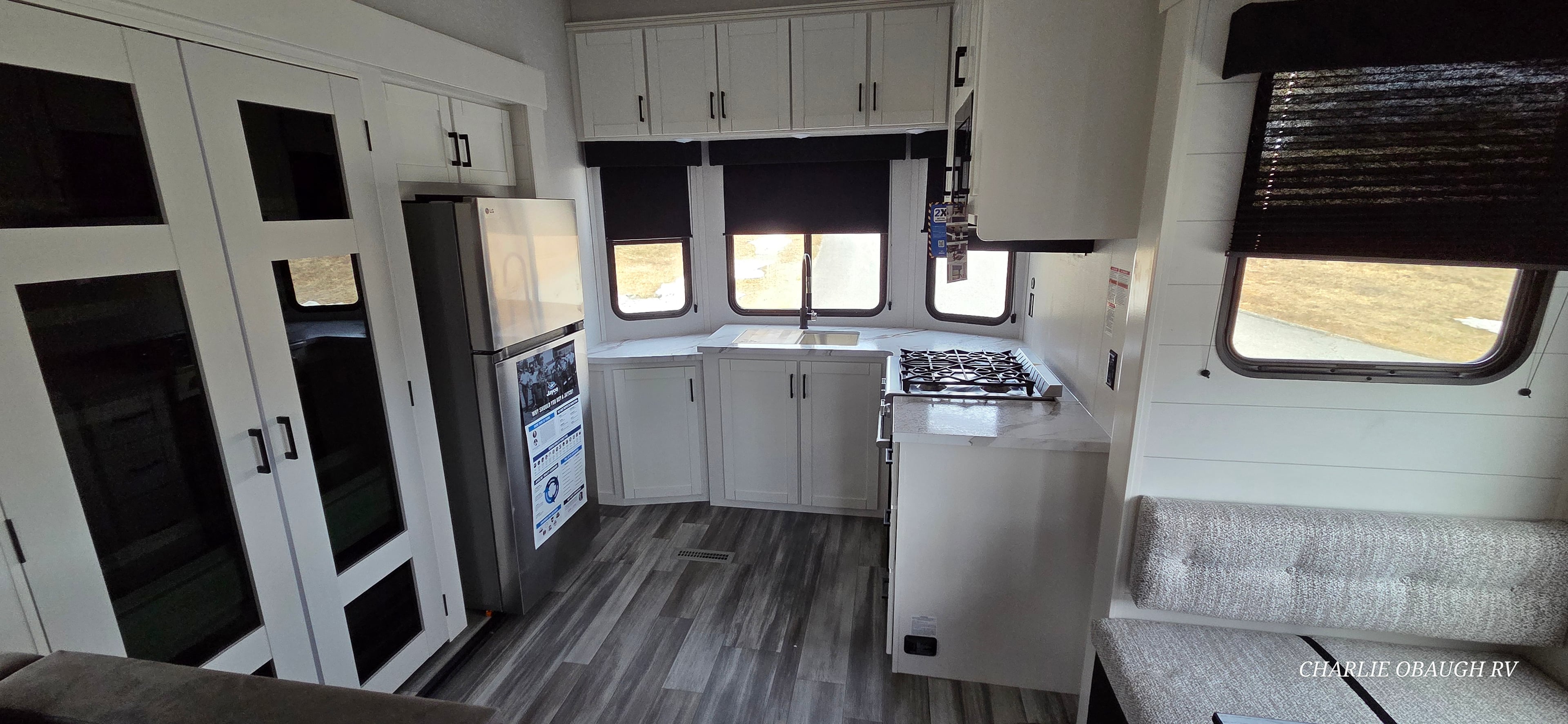 New 2026 Jayco Jay Flight Bungalow 404LOFT D.S. - photo - 17