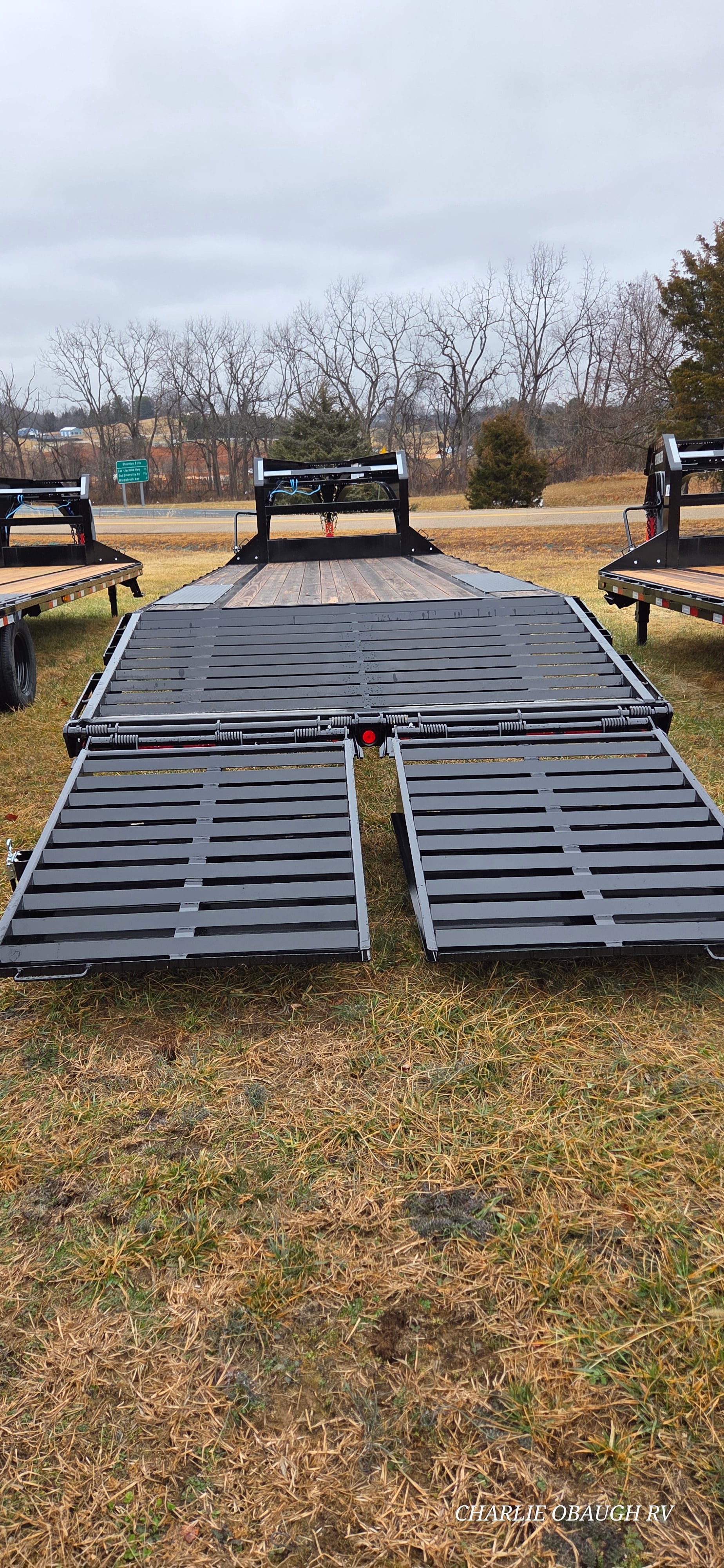 New 2026 PJ Trailers Low-Pro Flatdeck With 8K Singles Trailer (LX) - photo - 7