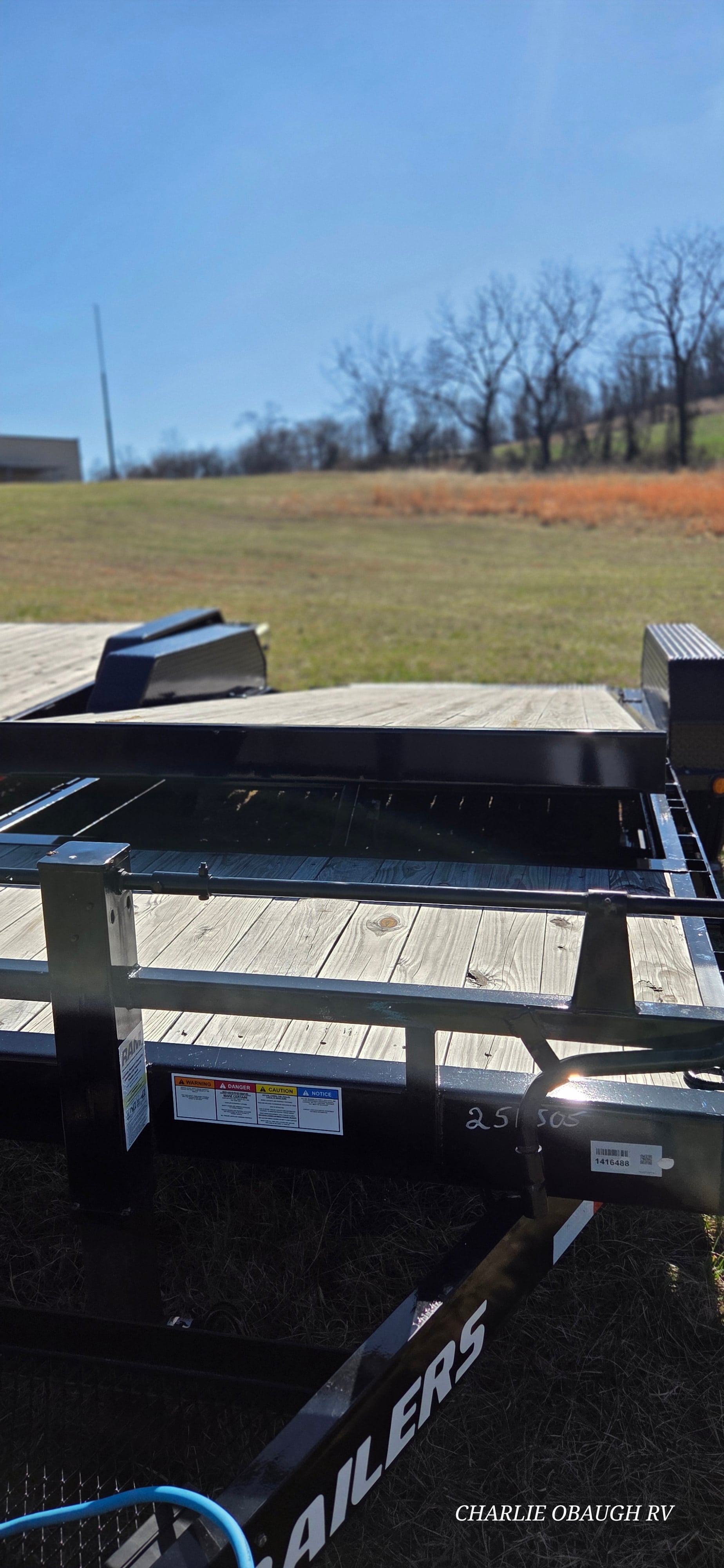 New 2025 PJ Trailers 6" Channel Equipment Tilt (T6) 20' - photo - 10